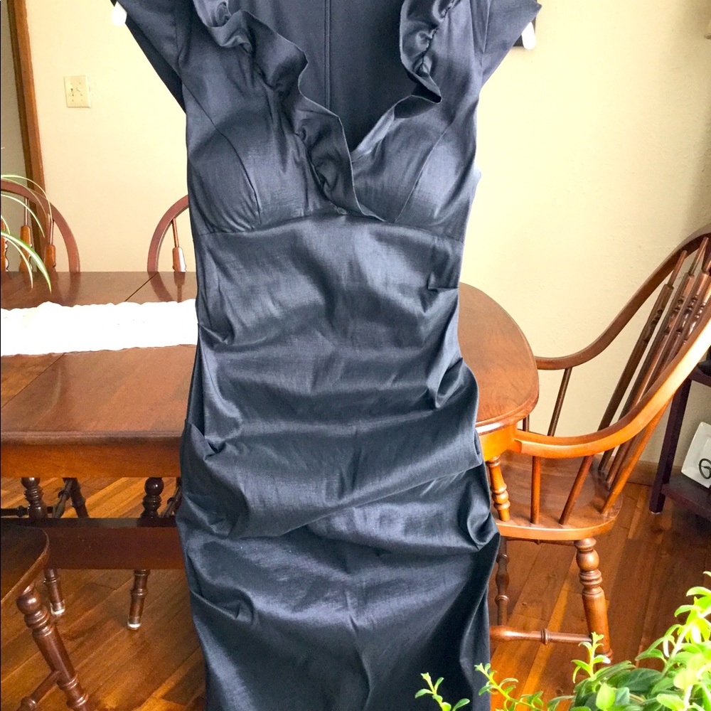 Xscape Pleated Stretch Collared Sheath